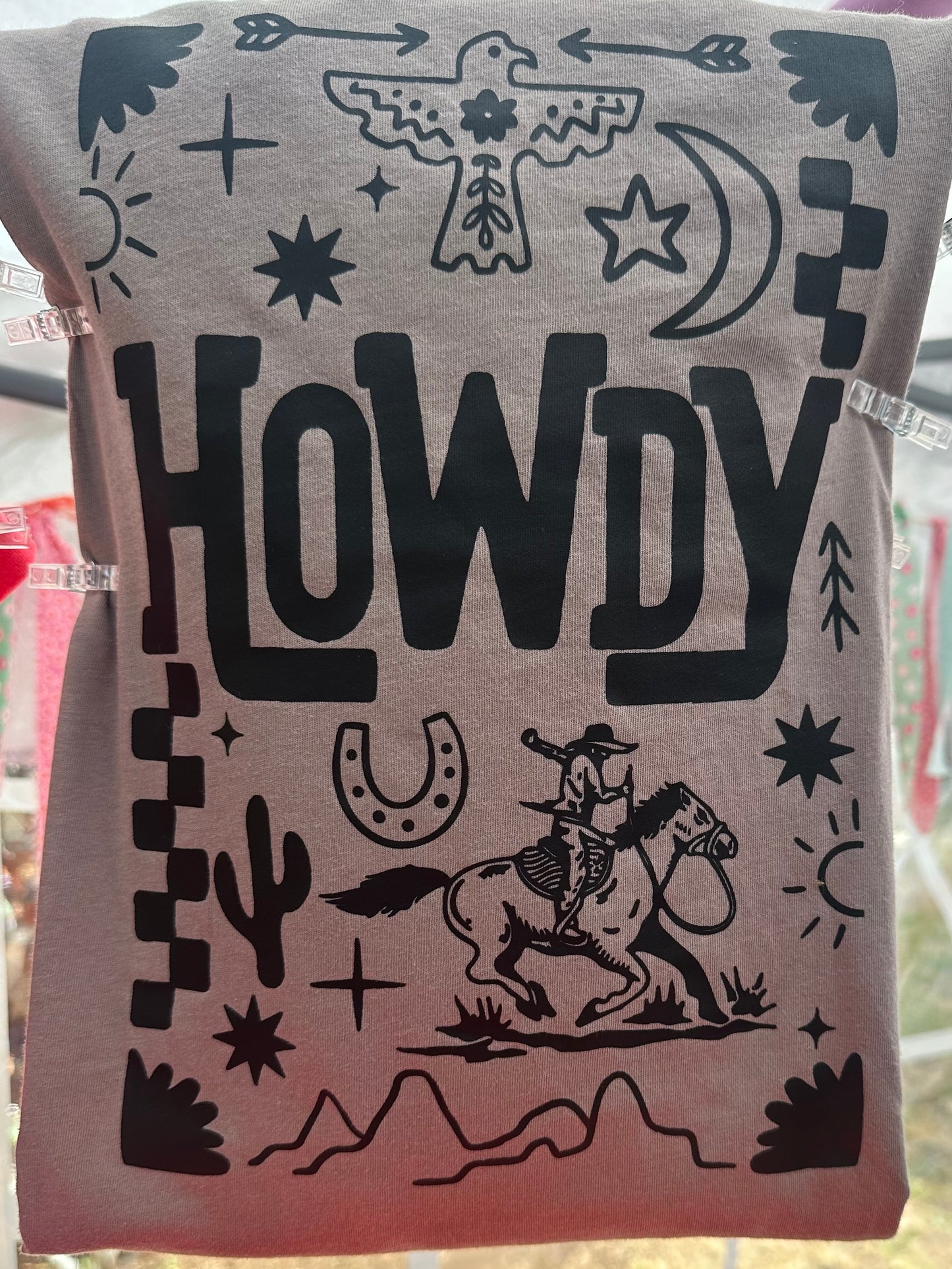 Howdy Tee
